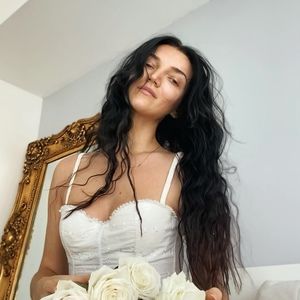 Meet your Posher, Alessandra